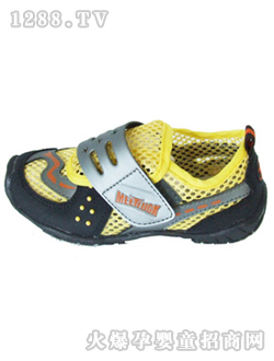 �������eЬ