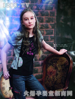 �̺�ɫС���_��