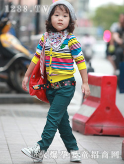 ͯe�^�r(sh��)��Ůͯ�����b