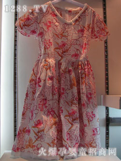 ��ͯ�����tɫ���y�B��ȹ