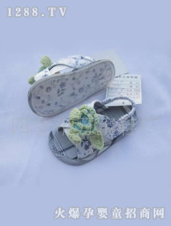 �ؐ���{ɫ�仨��ͯ��Ь