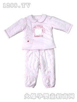 С��⬺��~��ů���b