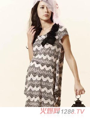 ����R�r���ЋD�b��ɫ��ȹ